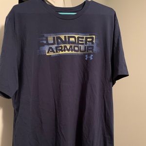 Under Armor t-shirt
